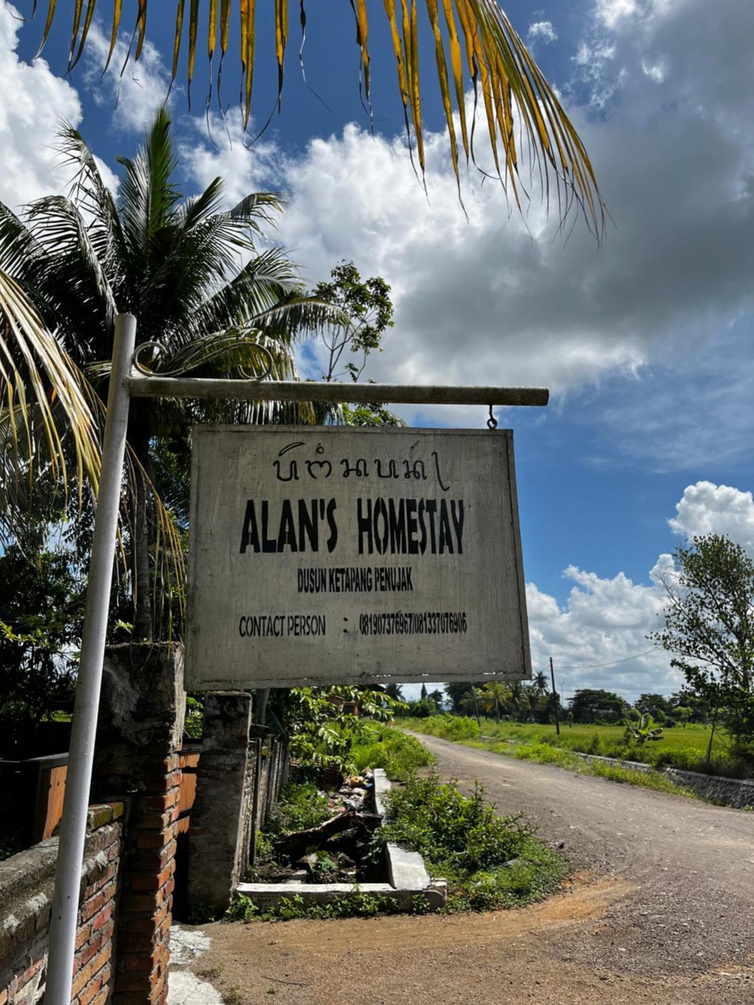 Alan'S Homestay Kuripan  Bagian luar foto